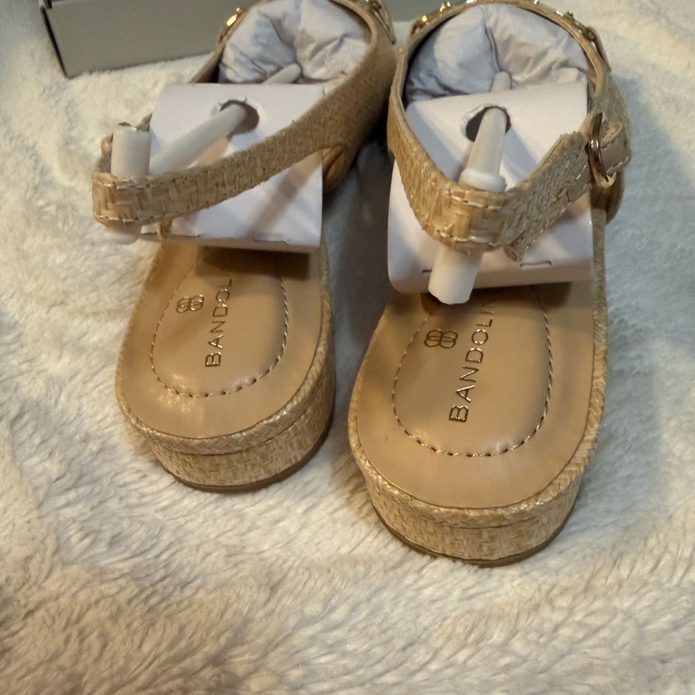 Bandolino Women's Alex Flat, Light Natural 111, Size 7.5- New in Box- sling back - Picture 7 of 14